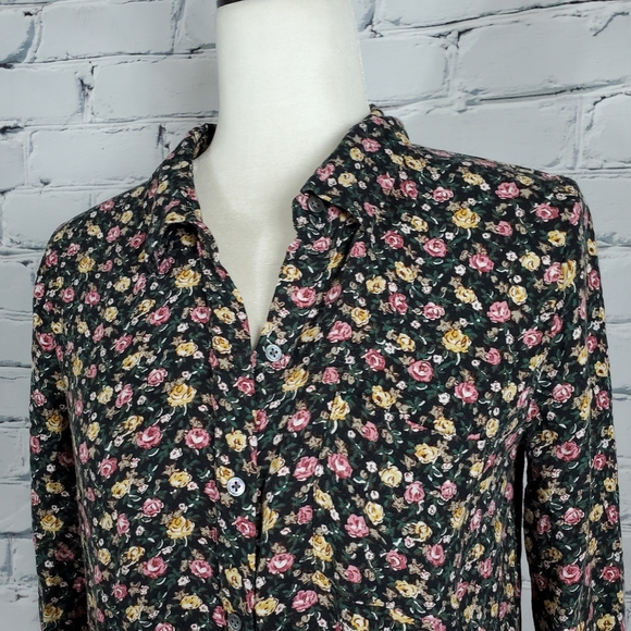 Soft Joie Floral Button Down Shirt - Picture 4 of 6